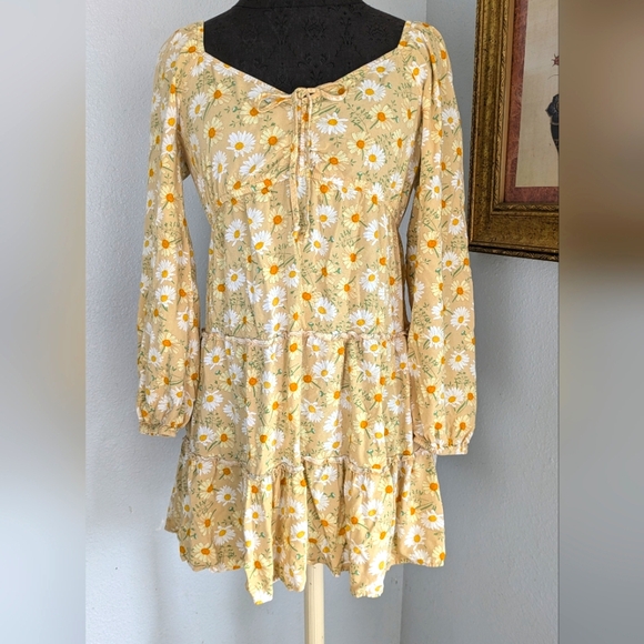 Arizona Jean Company Dresses & Skirts - Vtg 90s/ Y2K Daisy Babydoll Mini Dress